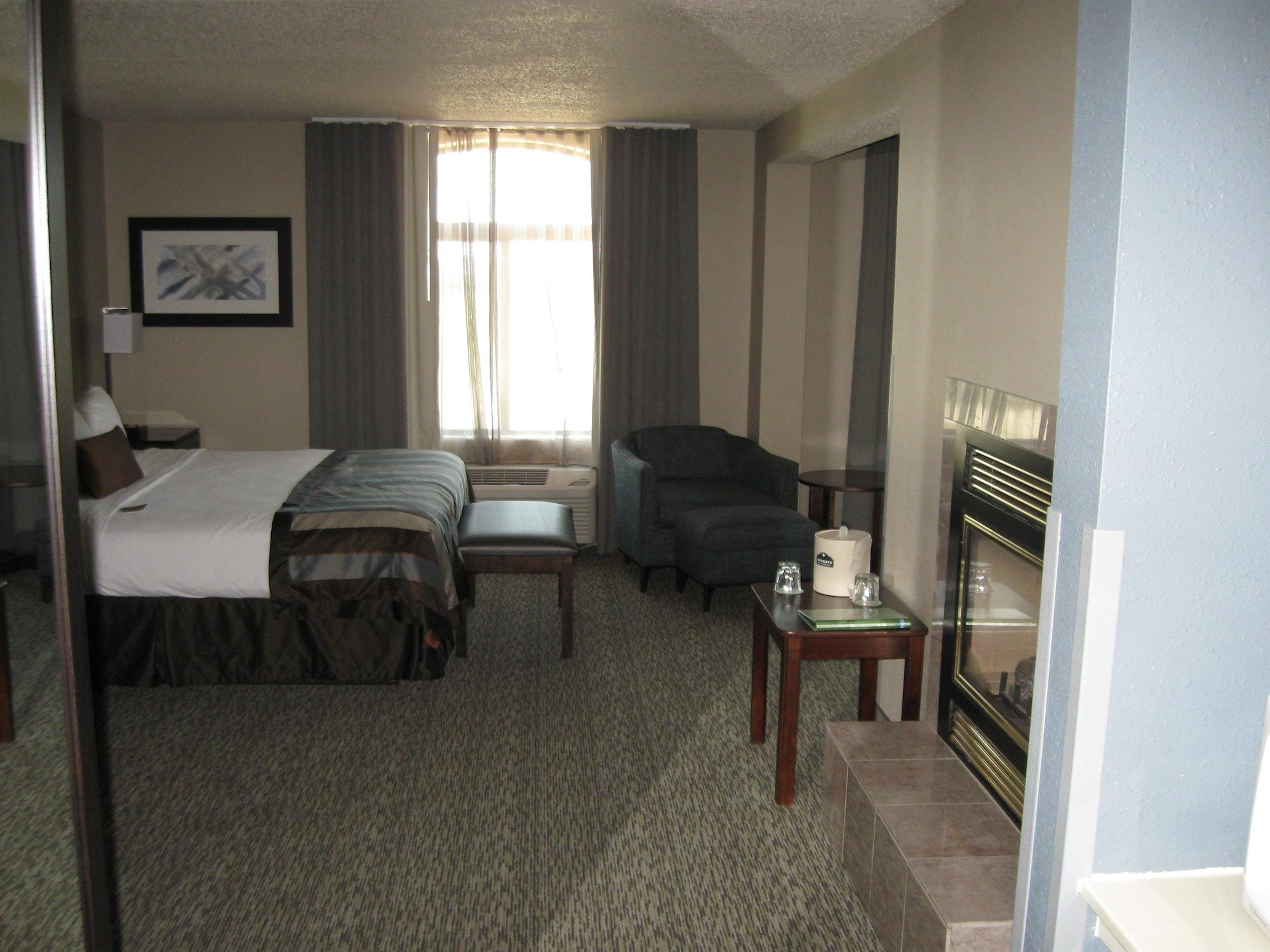 Wingate By Wyndham Fargo Hotel Exterior photo