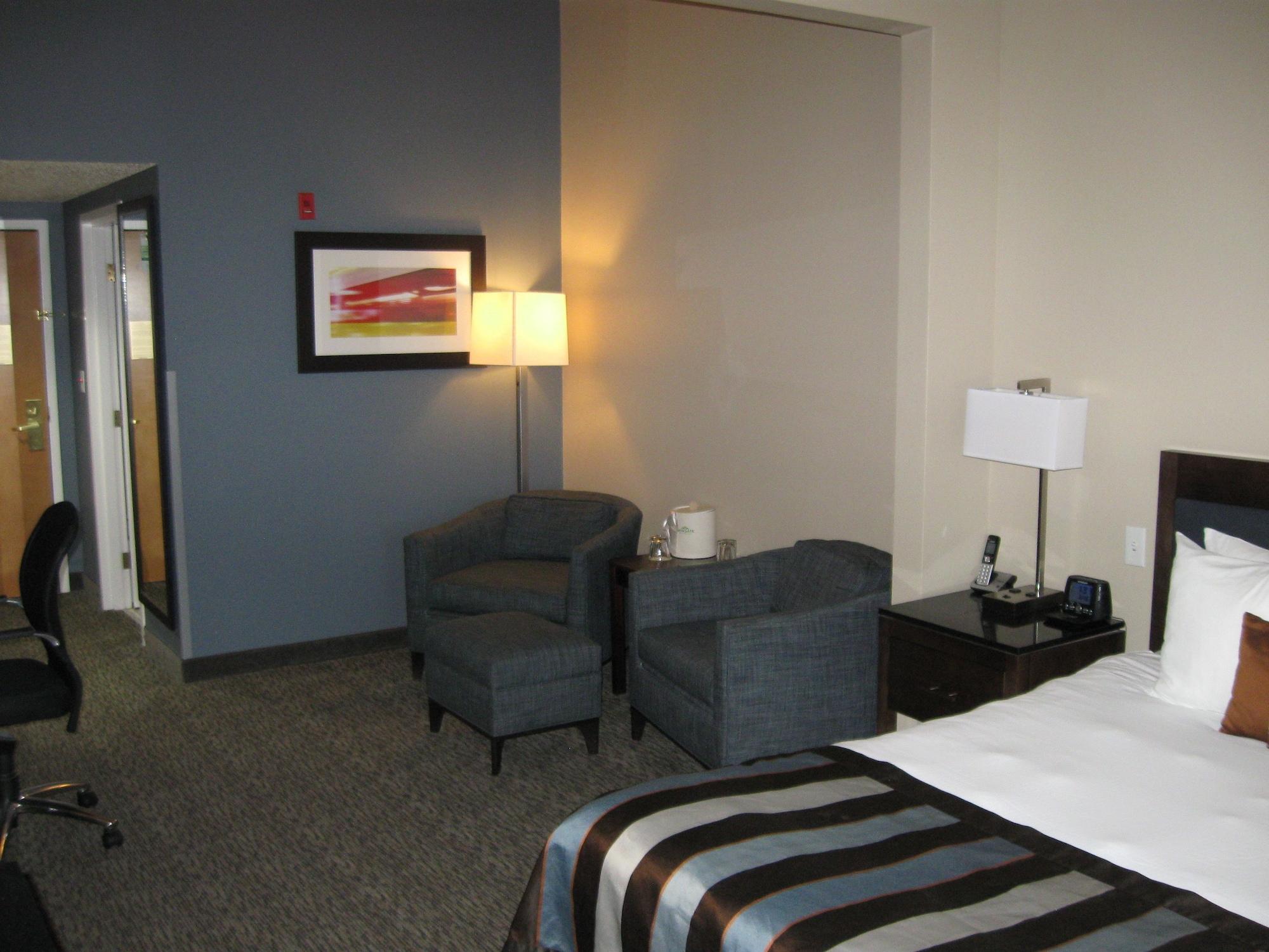 Wingate By Wyndham Fargo Hotel Exterior photo