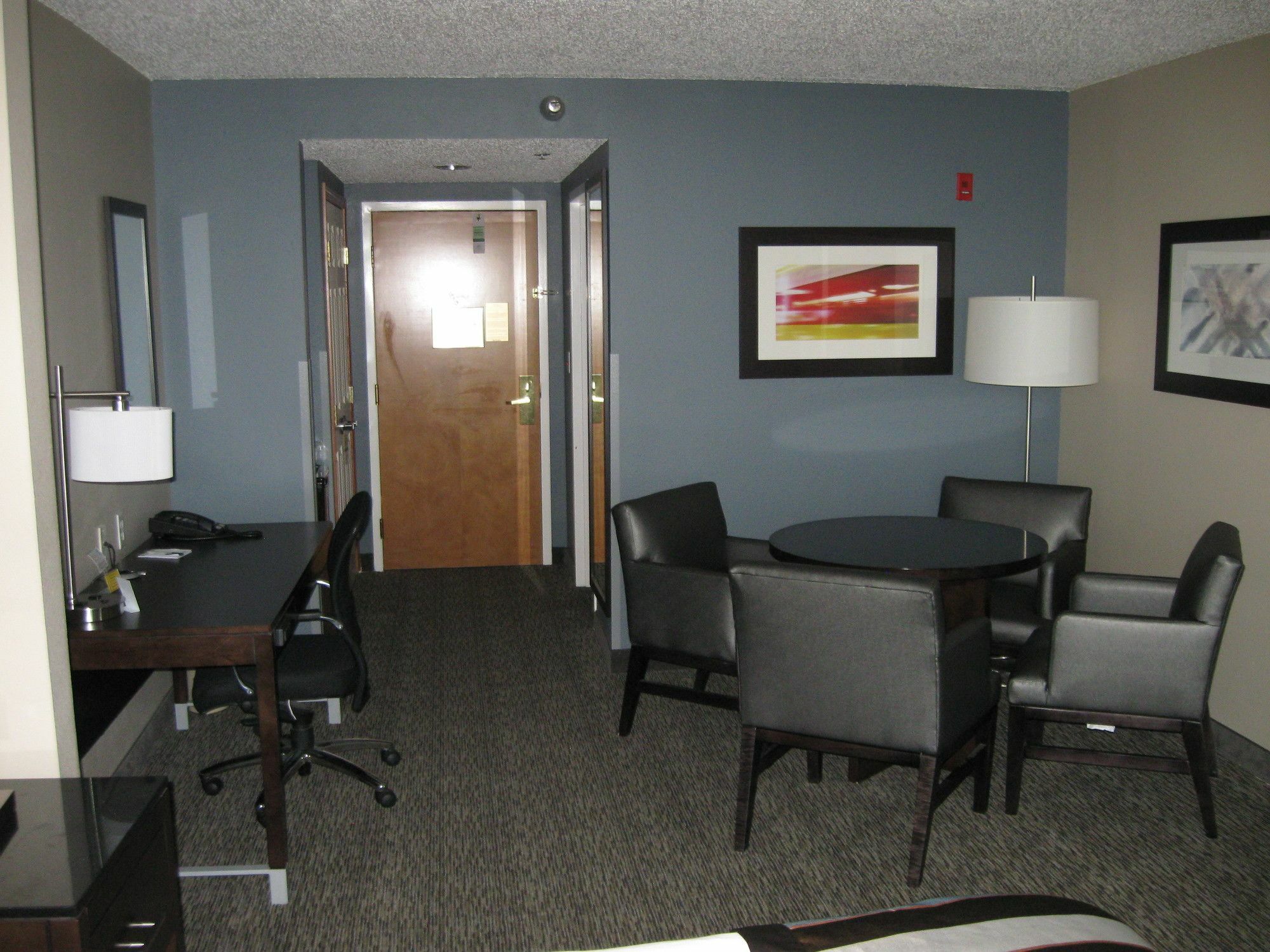 Wingate By Wyndham Fargo Hotel Exterior photo